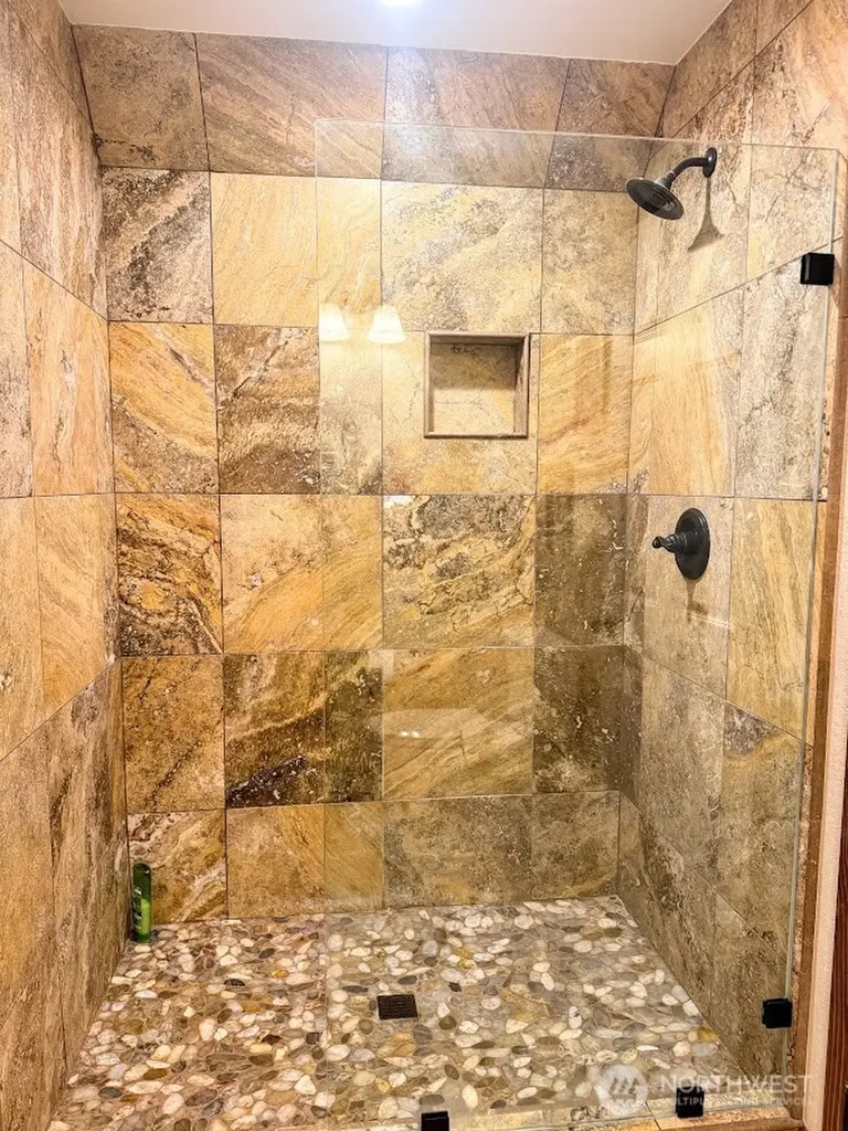 520 11th Street NE East Wenatchee WA 98802