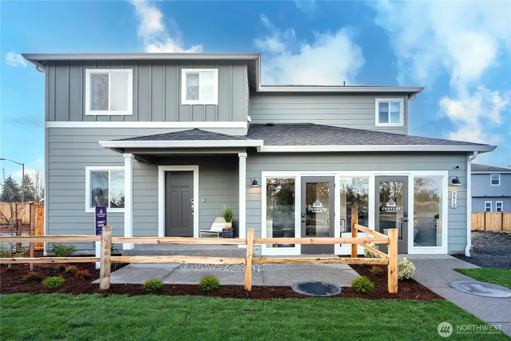 9846 Ferns Loop SE Yelm WA 98597