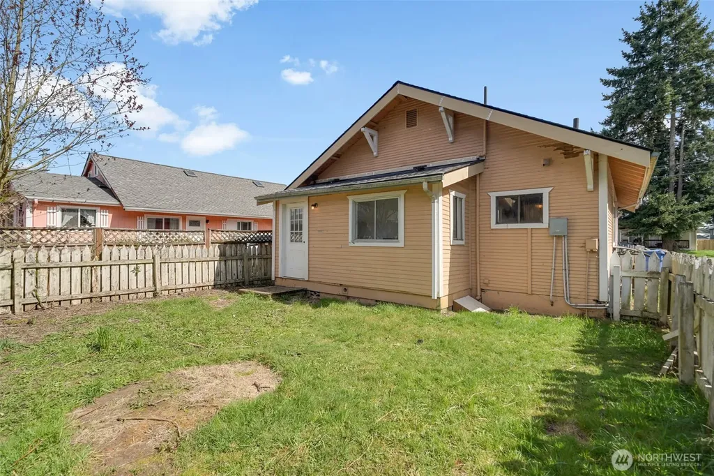 1013 Tower Avenue Centralia WA 98531