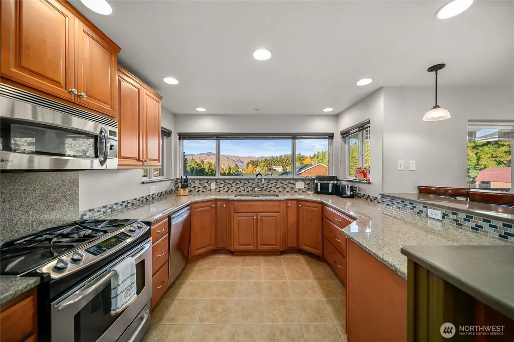 530 S Lynn East Wenatchee WA 98802