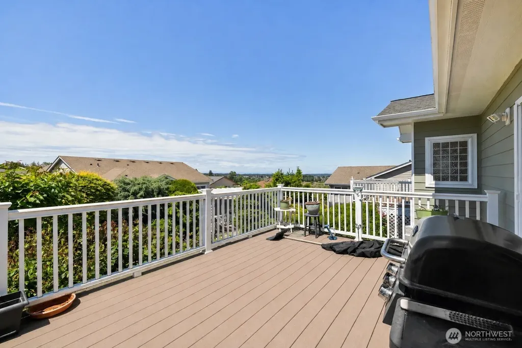 40 Coral Drive Sequim WA 98382