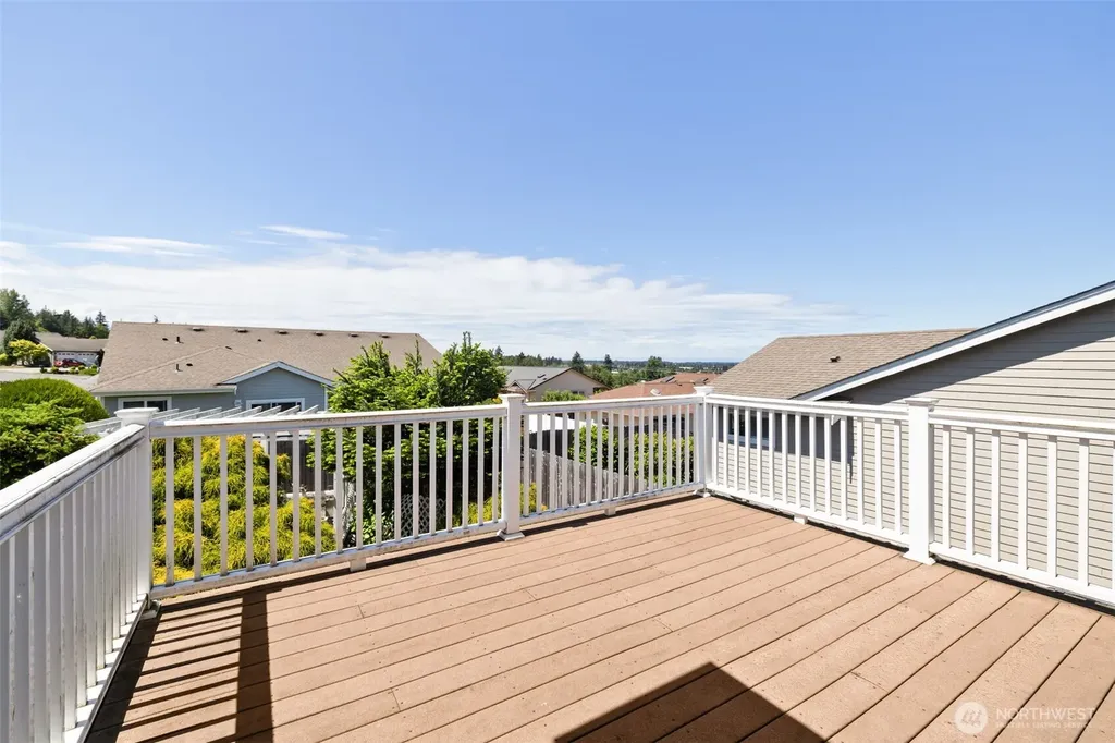 40 Coral Drive Sequim WA 98382