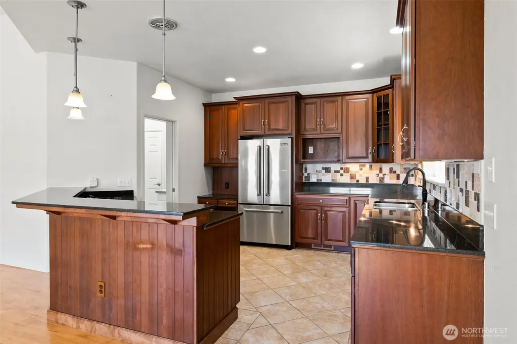 40 Coral Drive Sequim WA 98382