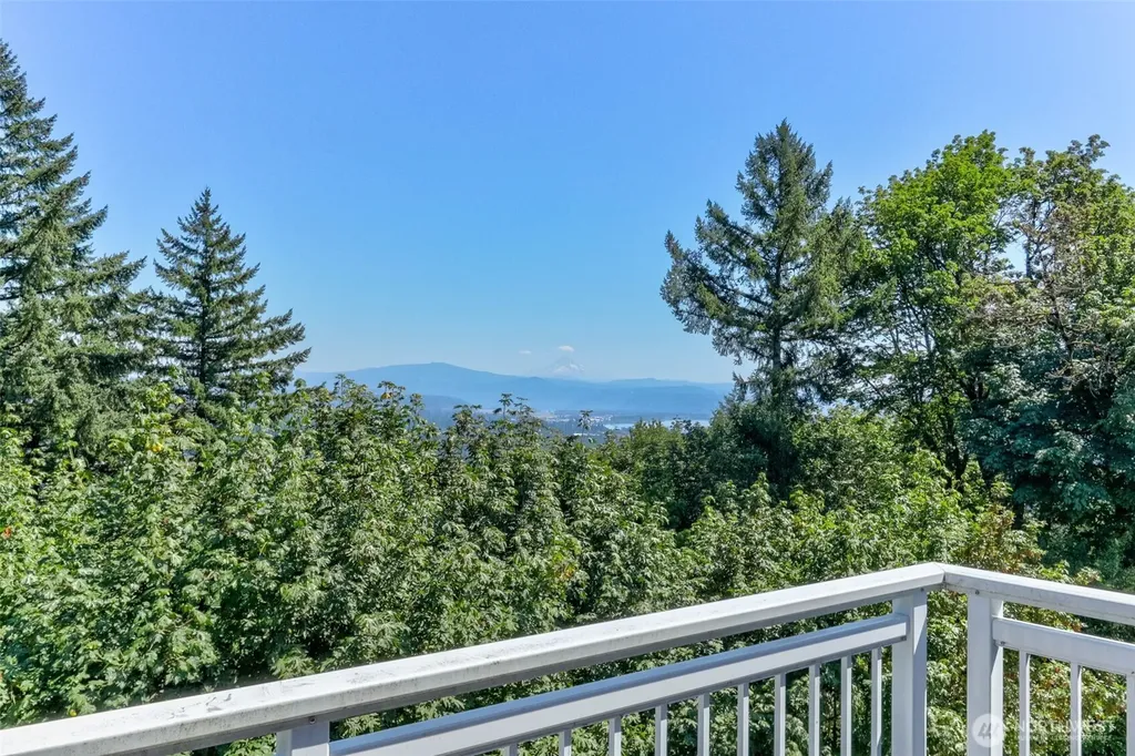 2052 NW Fargo Loop Camas WA 98607