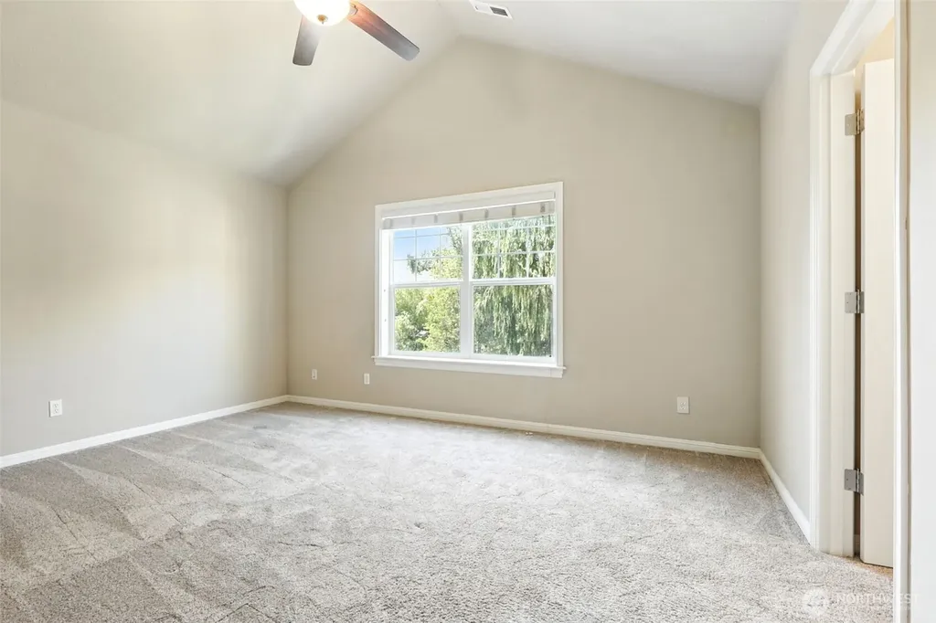 2052 NW Fargo Loop Camas WA 98607