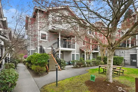 7322 Rainier Avenue S Seattle WA 98118