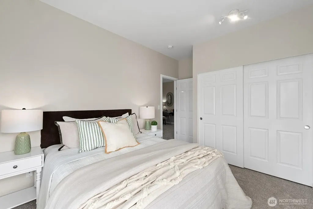 401 S 51st Court Renton WA 98055
