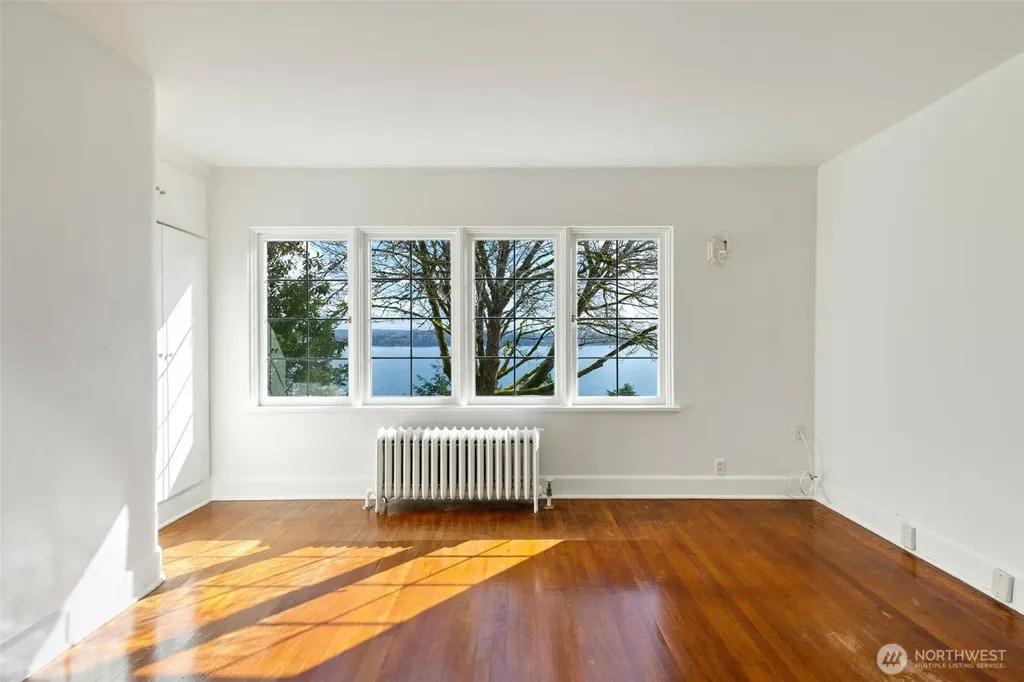 520 36th Avenue E Seattle WA 98112