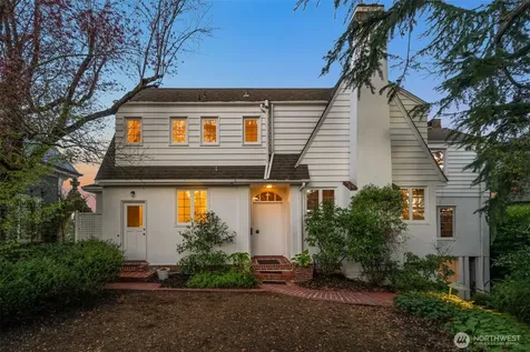 520 36th Avenue E Seattle WA 98112