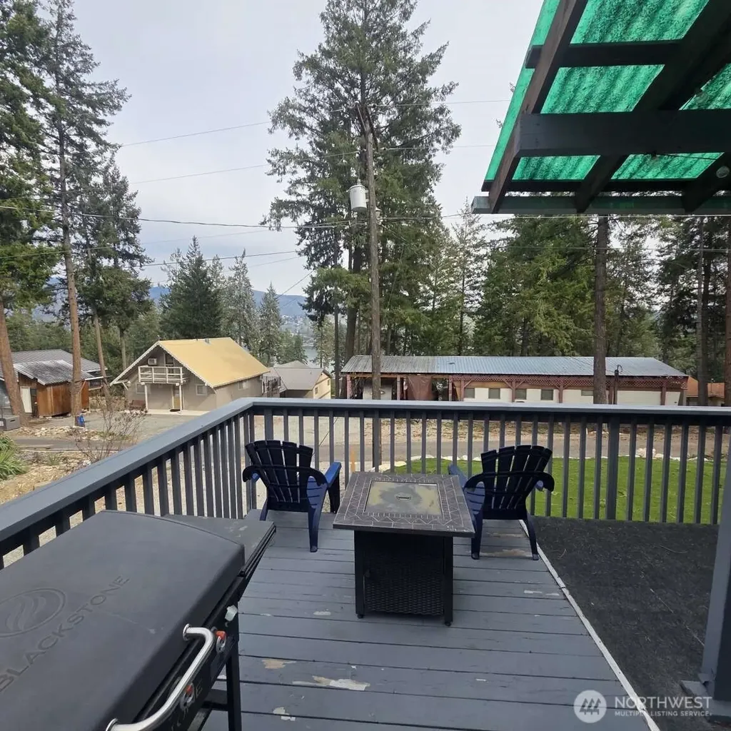12245 S Lakeshore Road Chelan WA 98816
