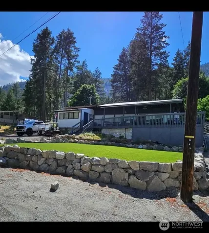 12245 S Lakeshore Road Chelan WA 98816