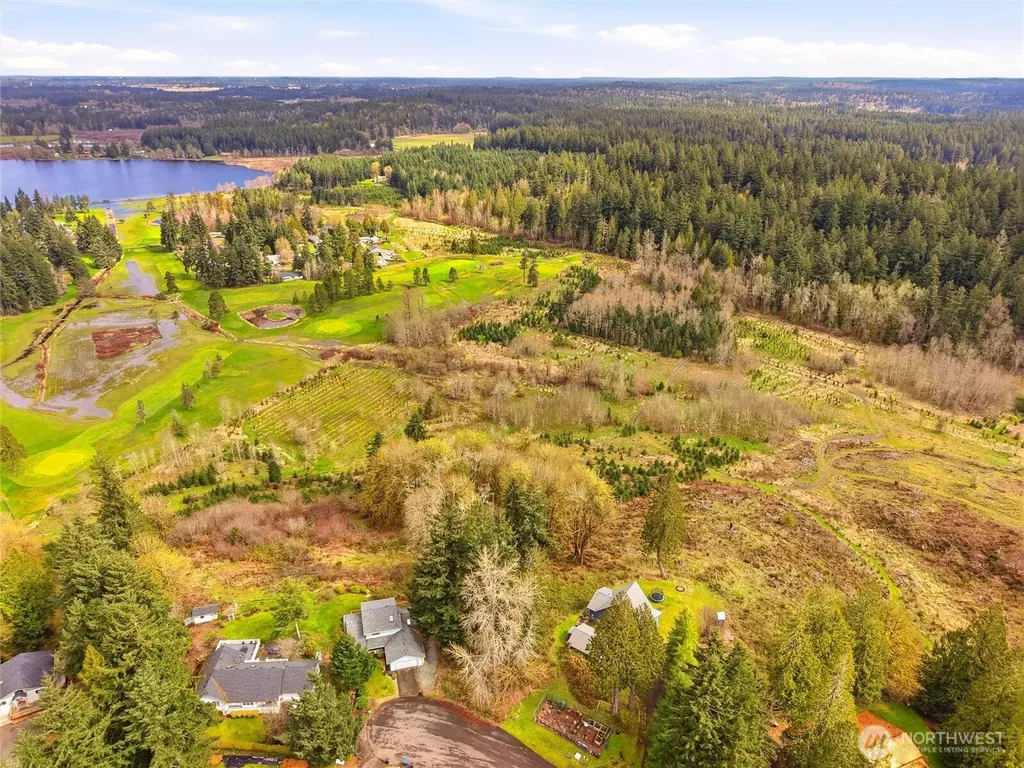 2411 Lakeview Court SW Olympia WA 98512