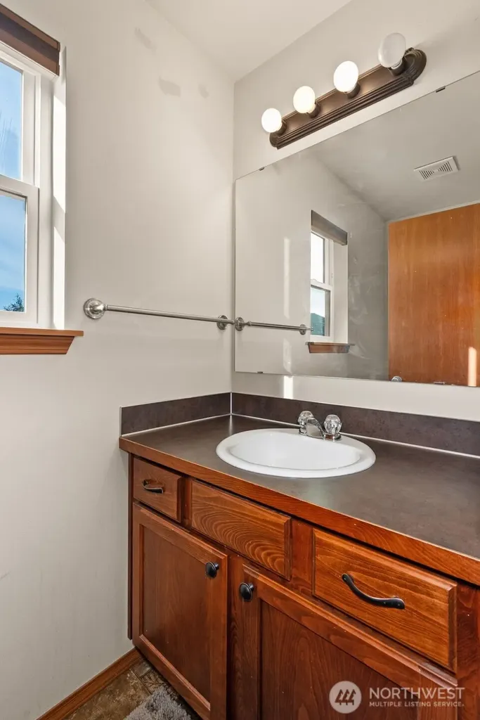 234 Wind River Drive Chehalis WA 98532