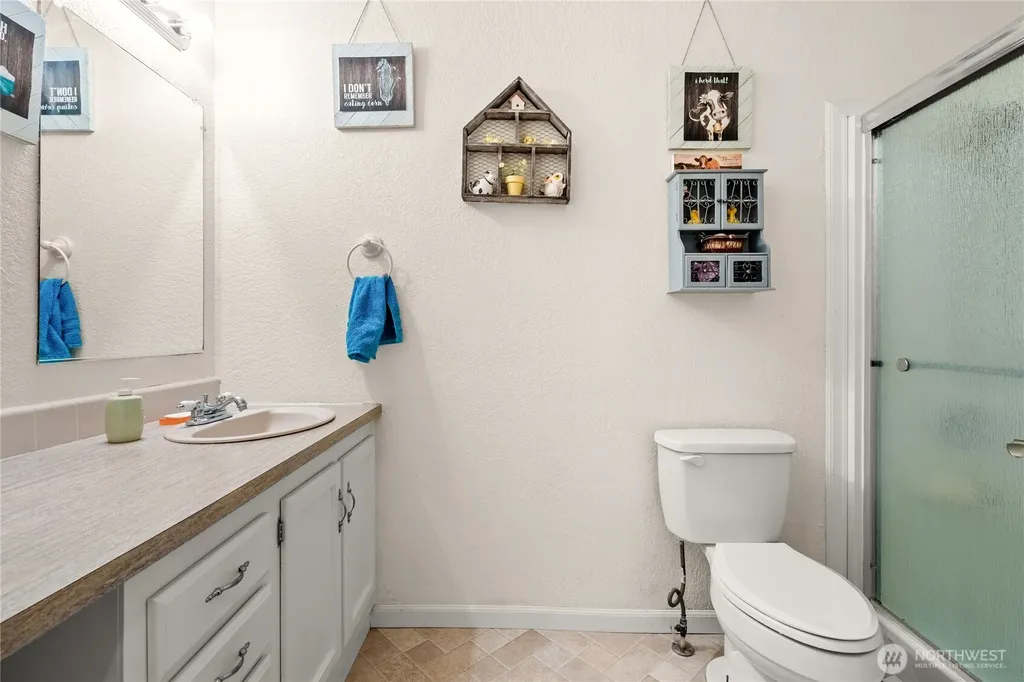 16826 Sheldon Lane SW Rochester WA 98579
