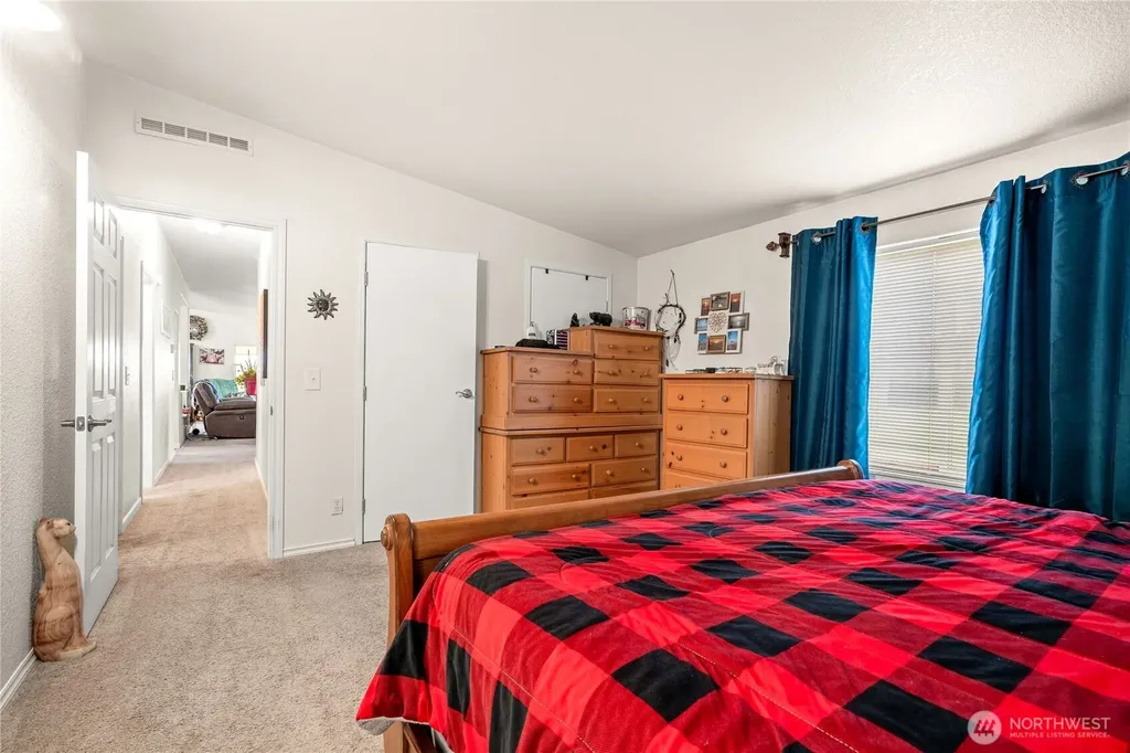 16826 Sheldon Lane SW Rochester WA 98579