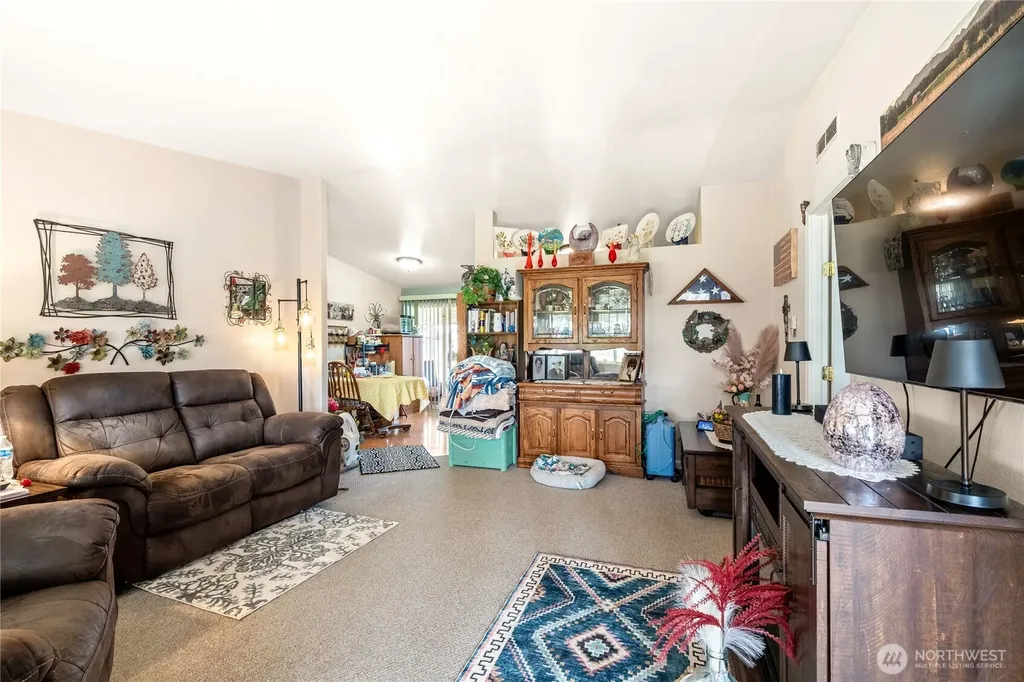 16826 Sheldon Lane SW Rochester WA 98579