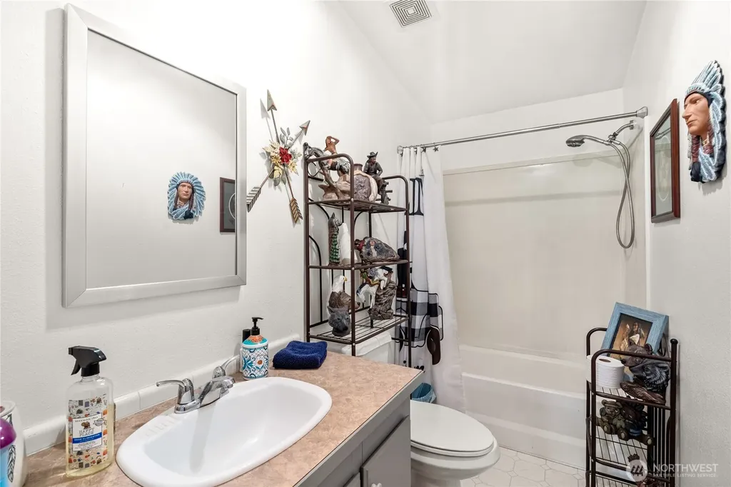 16826 Sheldon Lane SW Rochester WA 98579