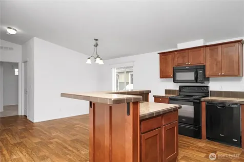 15231 Pine Drive Renton WA 98058