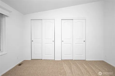 15231 Pine Drive Renton WA 98058