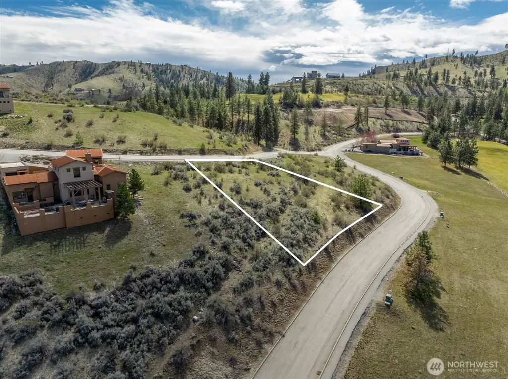 57 Sabio Way Chelan WA 98816