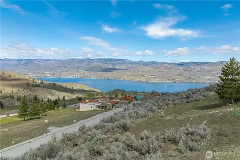 57 Sabio Way Chelan WA 98816