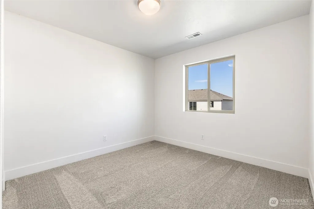 312 N Montana Street Moses Lake WA 98837