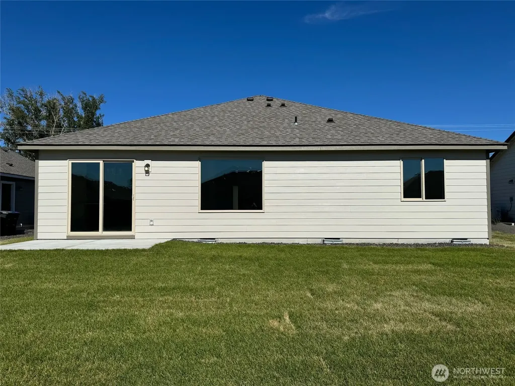 312 N Montana Street Moses Lake WA 98837