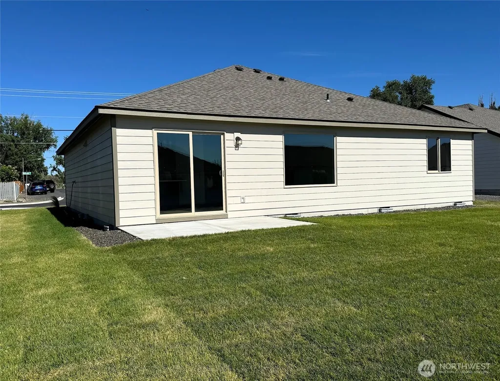 312 N Montana Street Moses Lake WA 98837