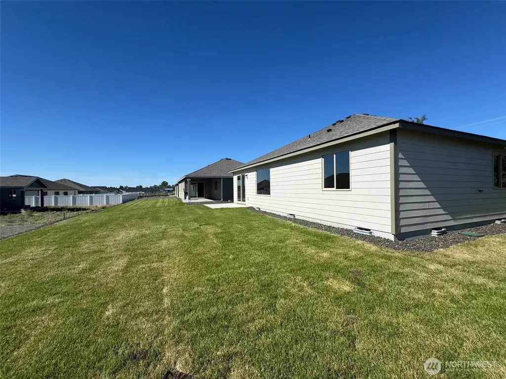 312 N Montana Street Moses Lake WA 98837