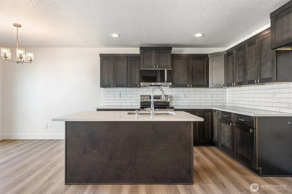 312 N Montana Street Moses Lake WA 98837