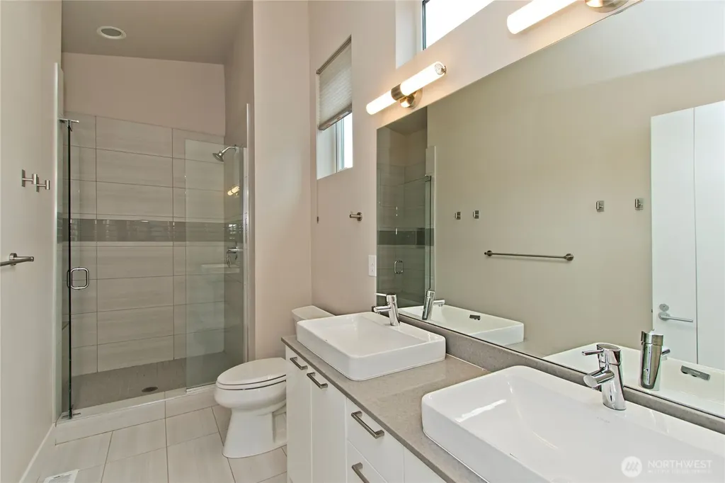 1471 14th Place NE Issaquah WA 98029