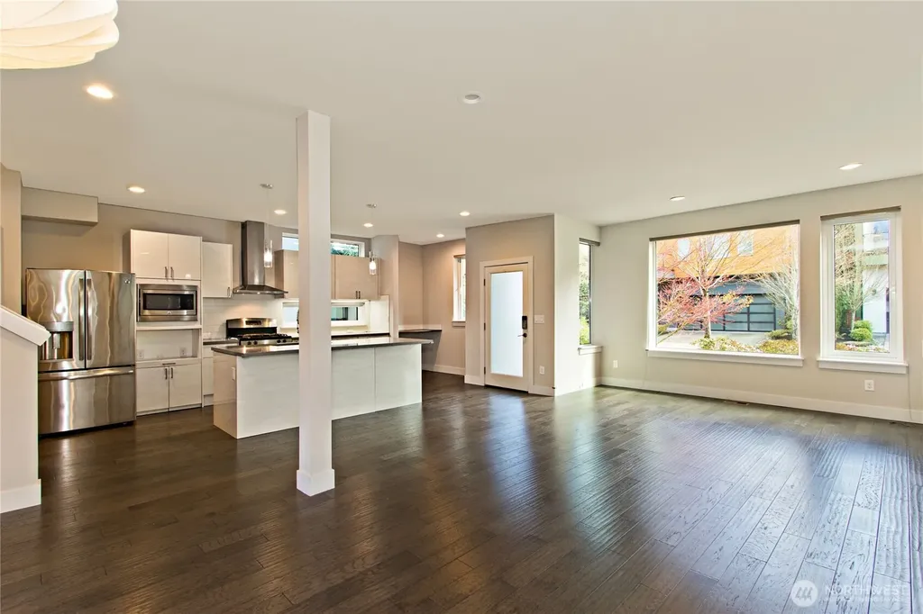 1471 14th Place NE Issaquah WA 98029