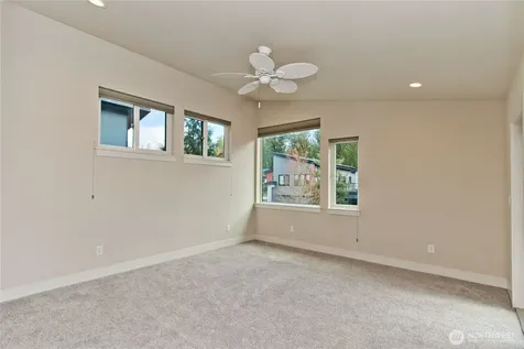 1471 14th Place NE Issaquah WA 98029