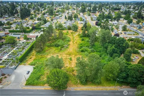 1507 E 58th Street Tacoma WA 98404