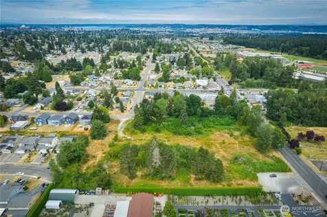 1507 E 58th Street Tacoma WA 98404