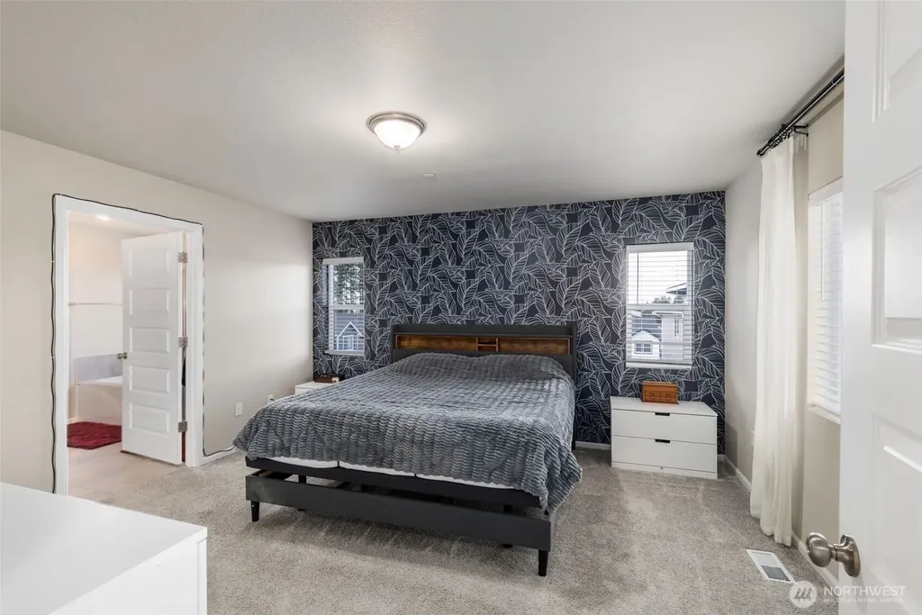 4384 Acacia Lane SE Port Orchard WA 98366