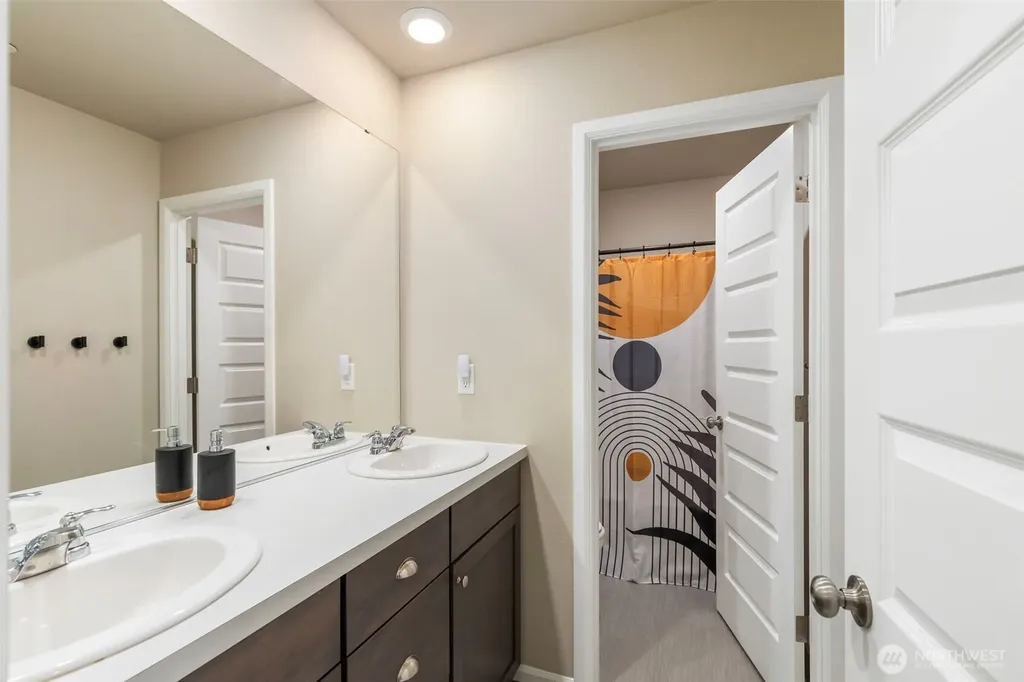 4384 Acacia Lane SE Port Orchard WA 98366