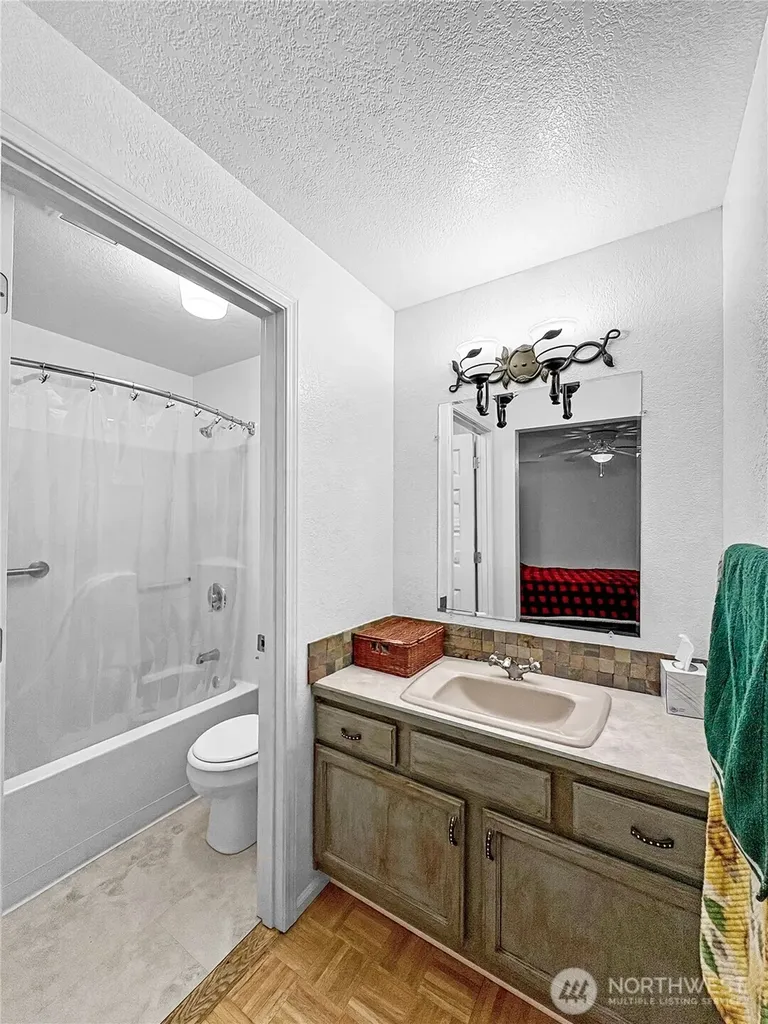 8016 Wood Ibis Drive SE Olympia WA 98513