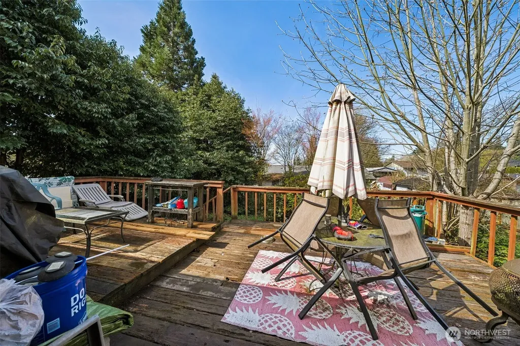 28425 15th Place S Federal Way WA 98003