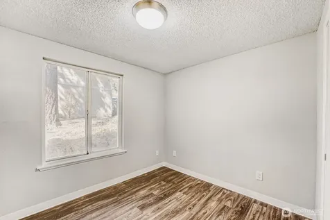 34214 1st Place S Federal Way WA 98003