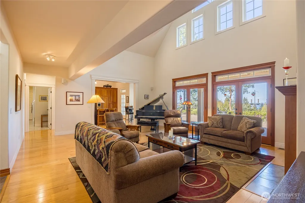 11 E Mindy Lane Sequim WA 98382