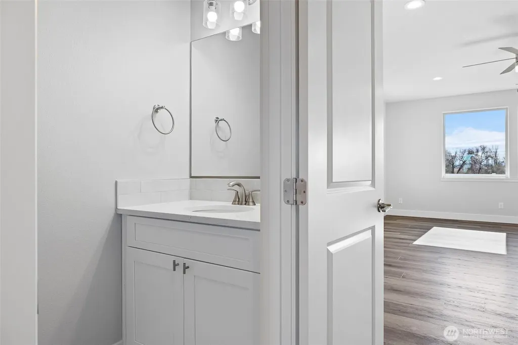 4223 W Sandy Court Moses Lake WA 98837