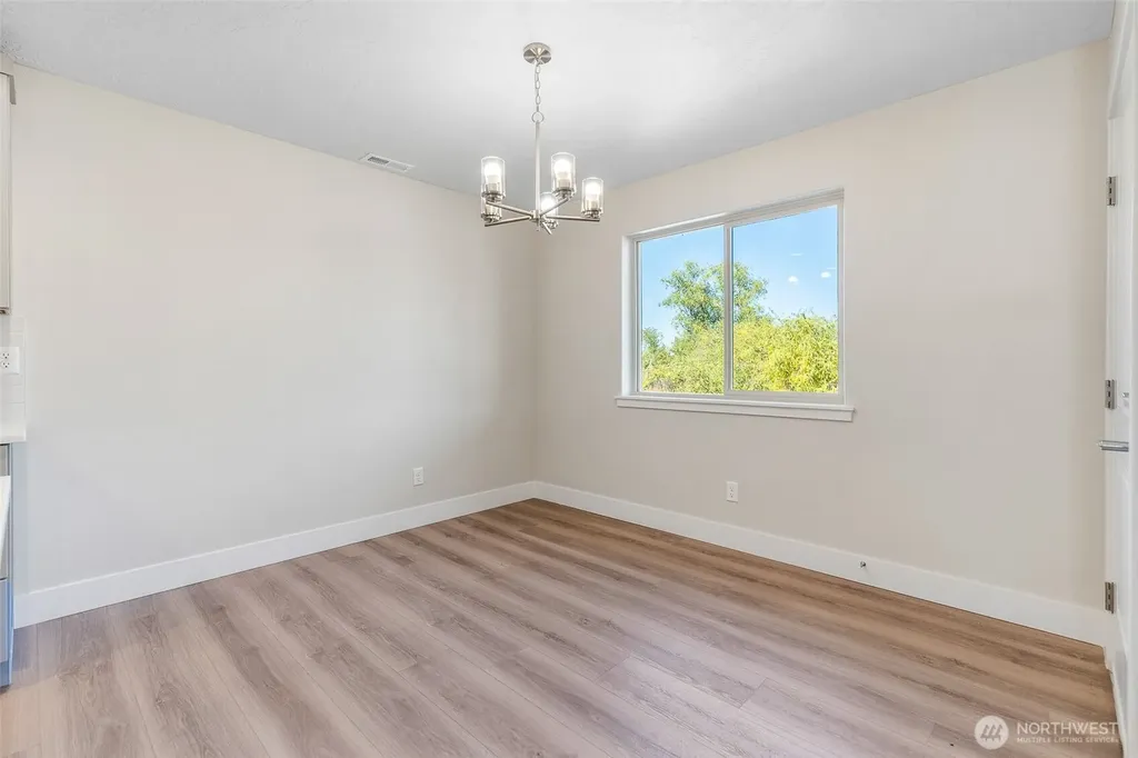 4246 W Sandy Court Moses Lake WA 98837
