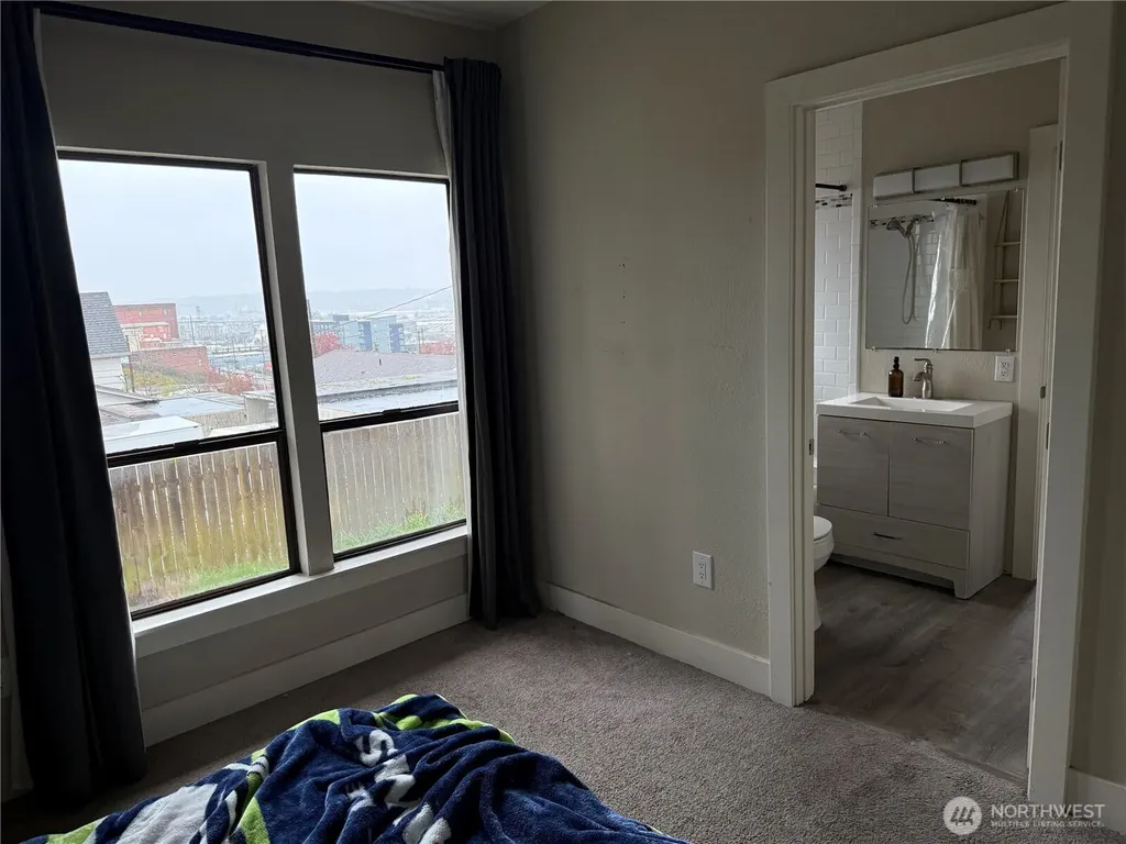 2815 S D Street Tacoma WA 98402