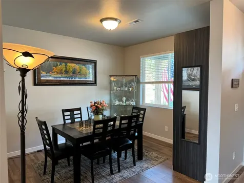 9410 76th Avenue NE Marysville WA 98270