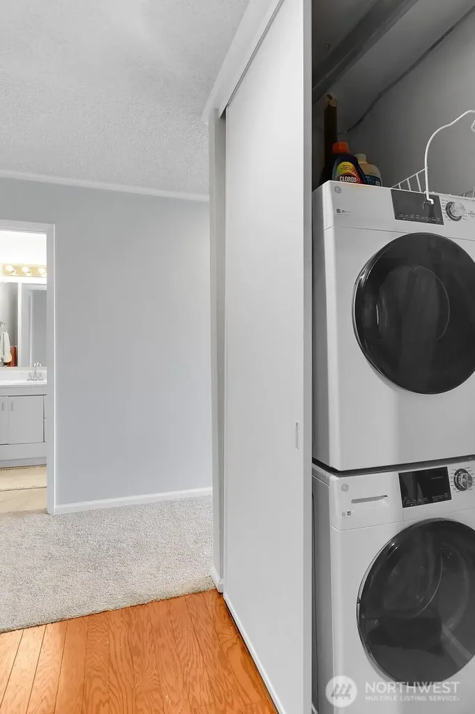 7924 212th Street SW Edmonds WA 98026