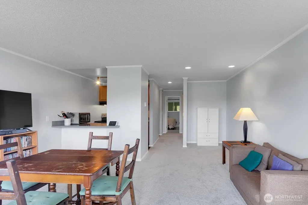 7924 212th Street SW Edmonds WA 98026