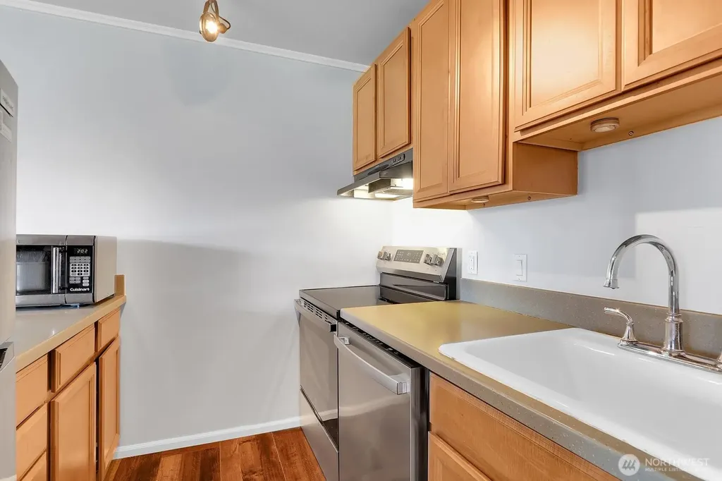 7924 212th Street SW Edmonds WA 98026