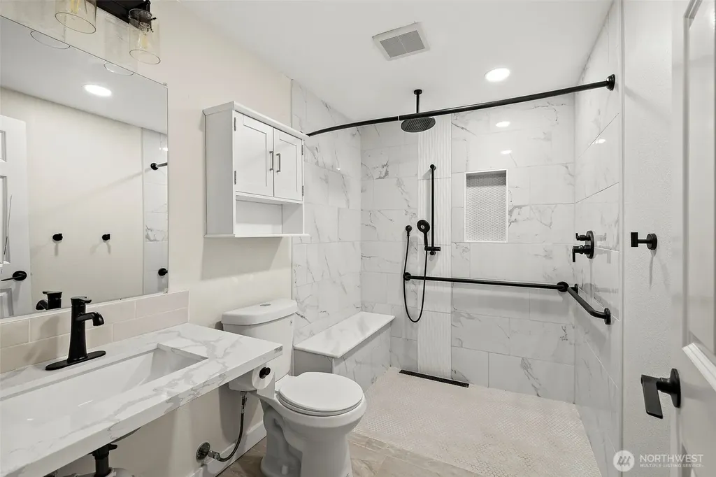 200 Mt Park Boulevard SW Issaquah WA 98027