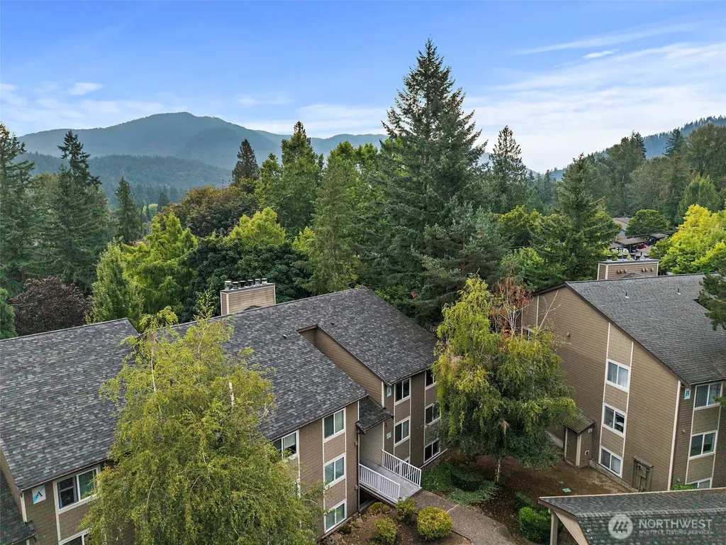 200 Mt Park Boulevard SW Issaquah WA 98027
